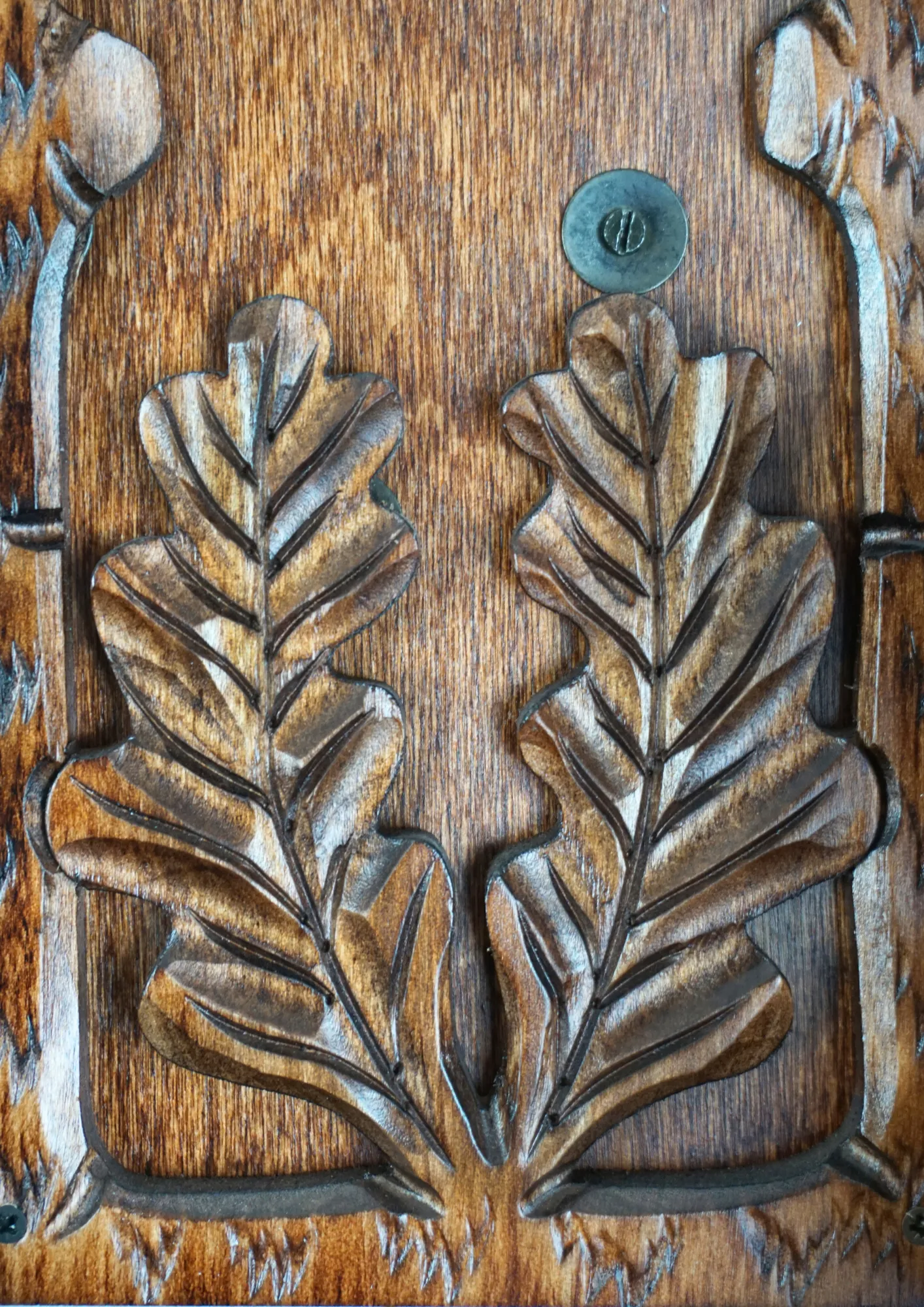 Cuckoo Clock  Black Forest Wildlife  8 Day Movement with Music (6) Large authentic traditional style brown mechanical black forest cuckoo clock precisely hand carved to the finest detail. Representing black forest wildlife with an oak leaves decorating the whole clock, deer overlooking the forest on top, ox and the rock